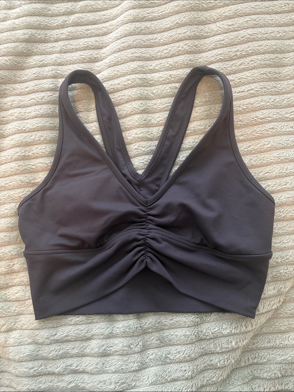 ALO Yoga V-Back Ruched Sports Bra - “Anthracite”